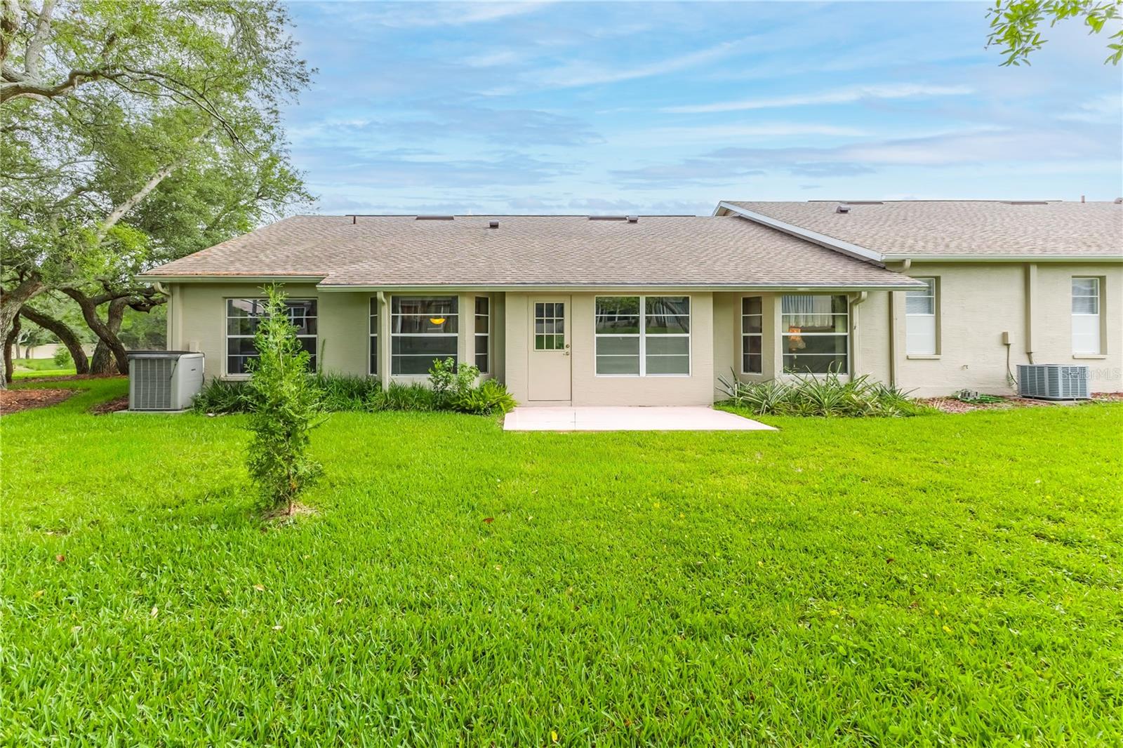 Image 43 of 59 For 7392 Willow Brook Drive