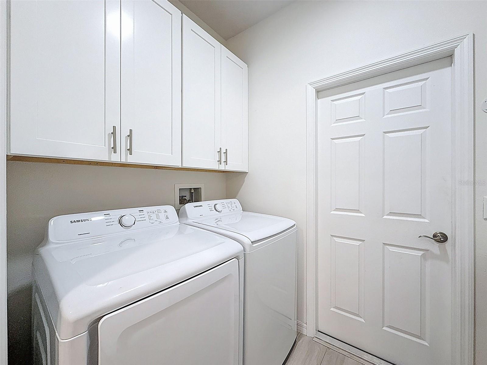 Listing photo id 22 for 13349 Niti Drive