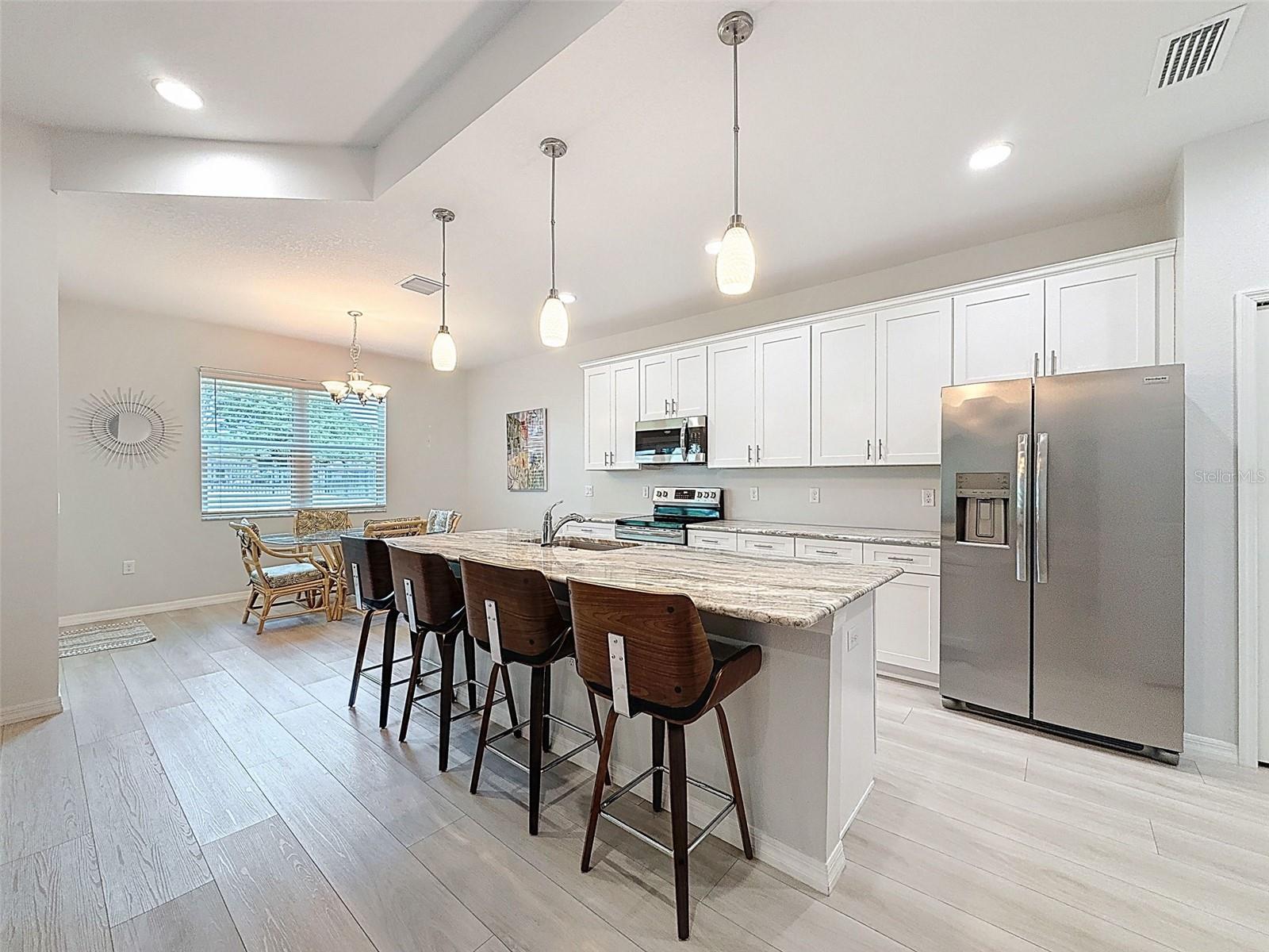 Listing photo id 6 for 13349 Niti Drive