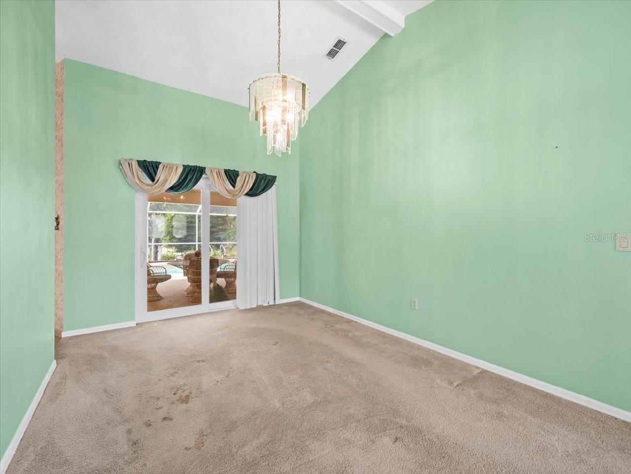 Image 12 of 47 For 10442 Ventura Drive