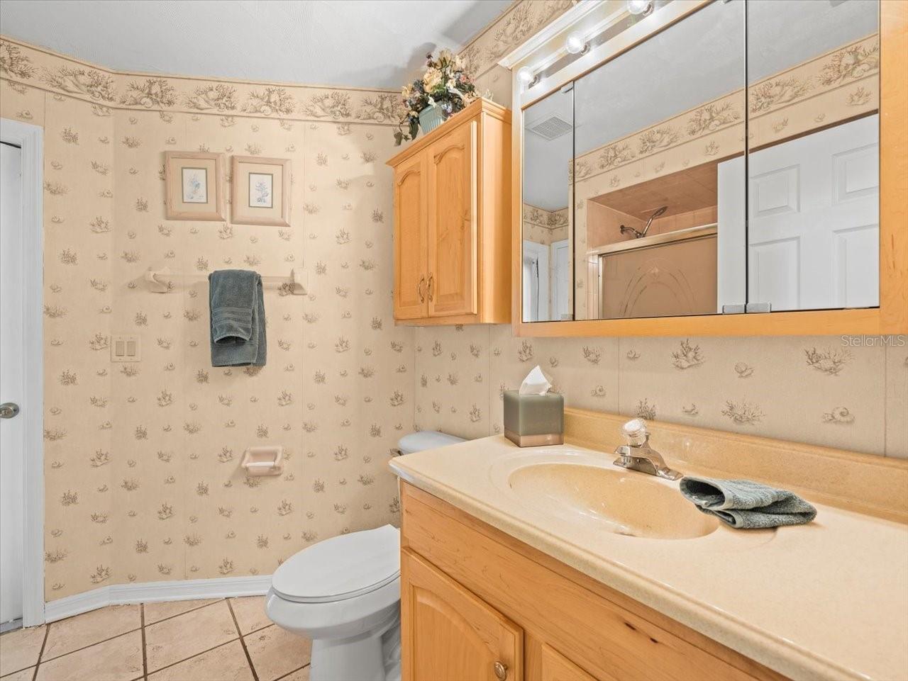 Image 40 of 47 For 10442 Ventura Drive