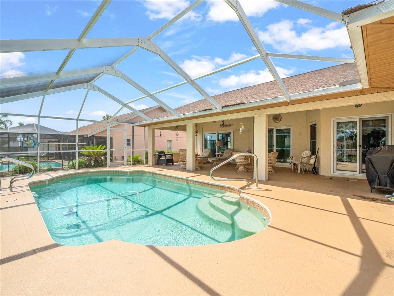 Image 45 of 47 For 10442 Ventura Drive