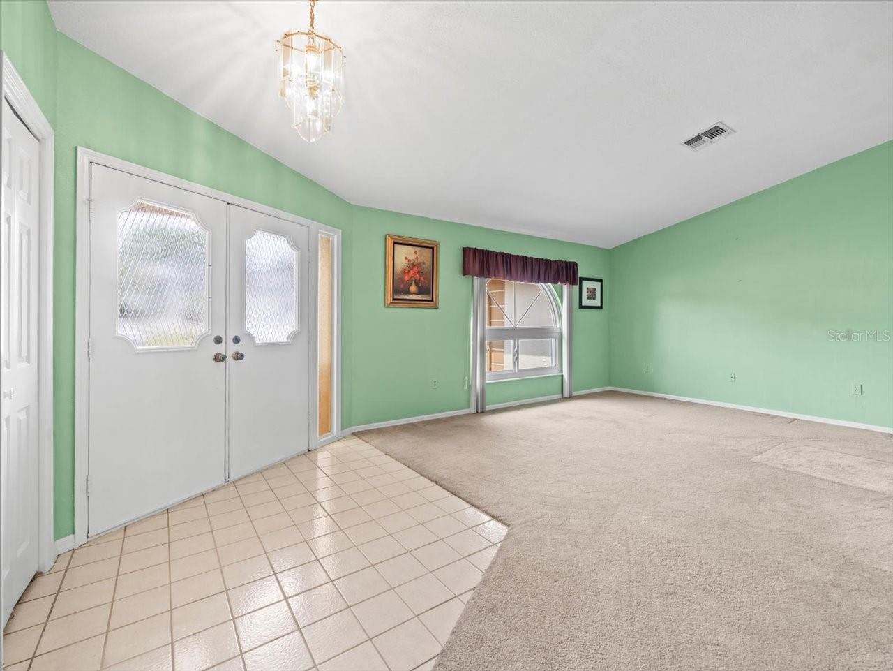 Image 6 of 47 For 10442 Ventura Drive