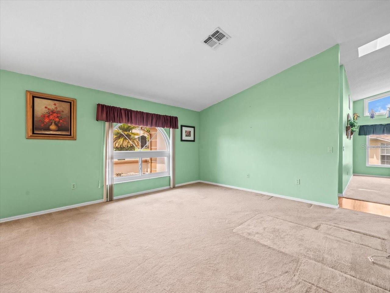 Image 9 of 47 For 10442 Ventura Drive