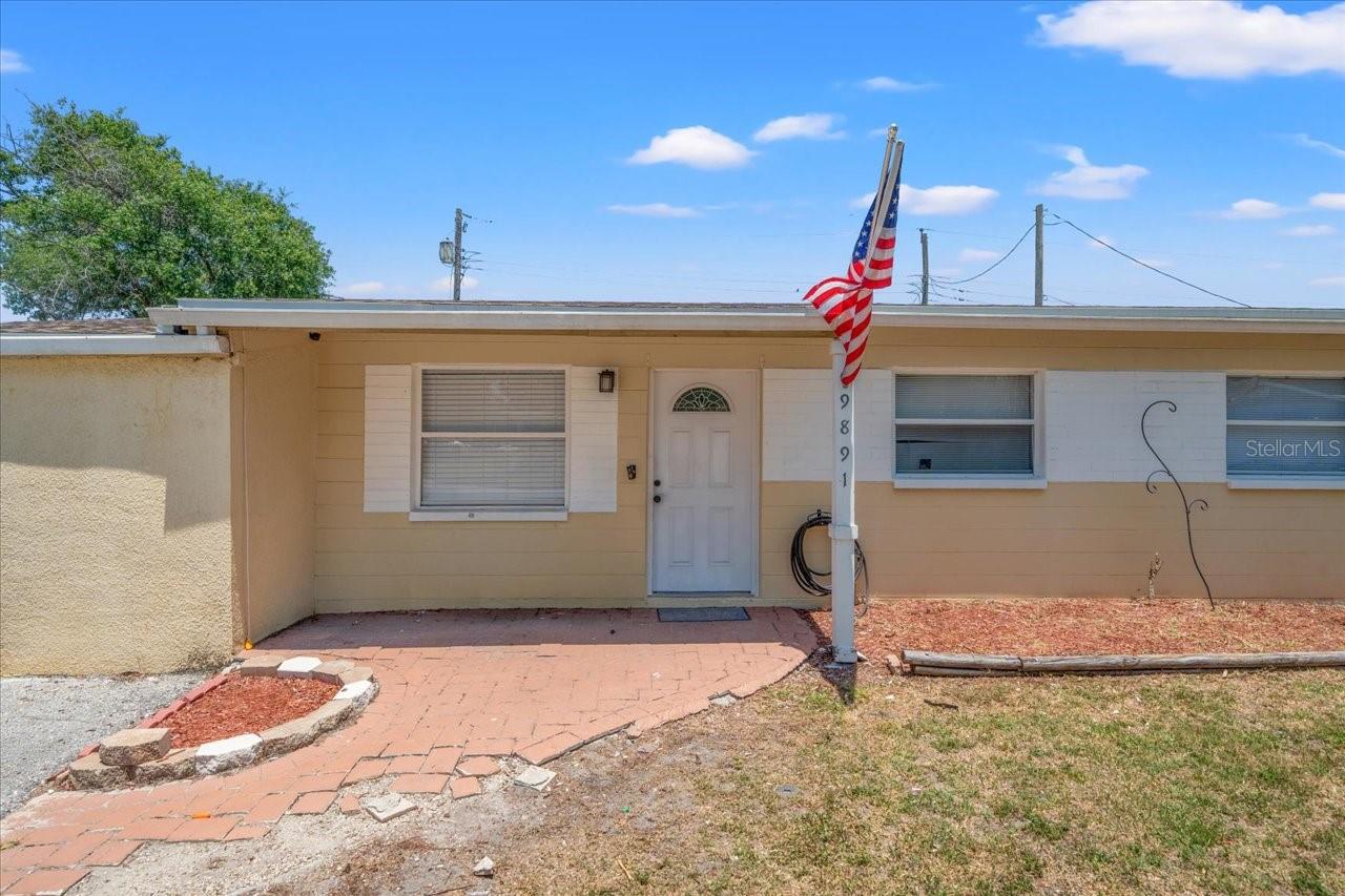 Image 33 of 43 For 9891 52nd Street N