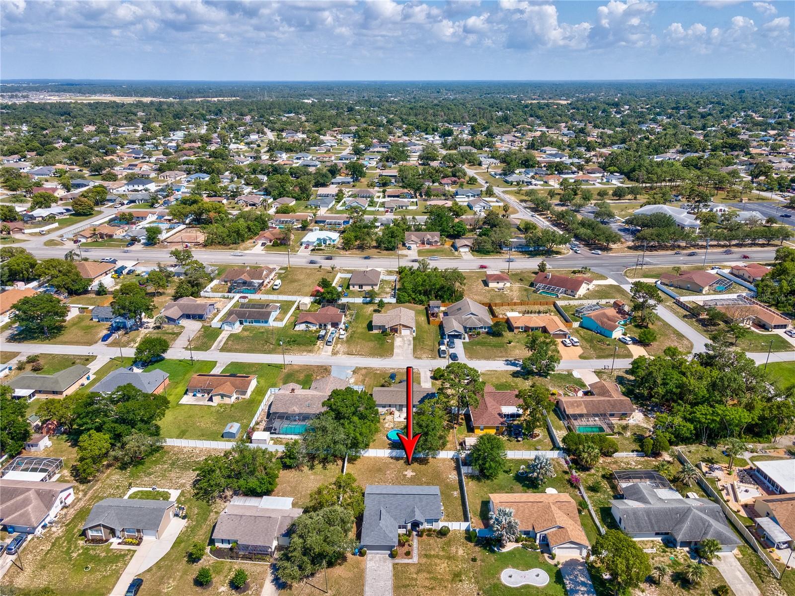 Listing photo id 41 for 11192 Archer Avenue