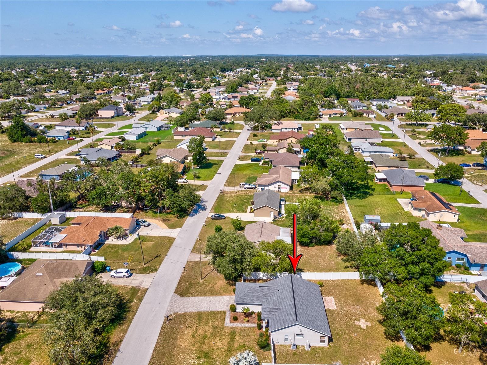 Listing photo id 43 for 11192 Archer Avenue