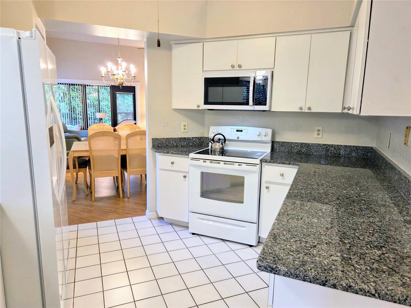 Image 7 of 45 For 3627 Muirfield Court 3627