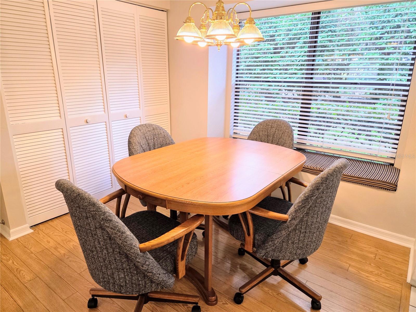 Image 9 of 45 For 3627 Muirfield Court 3627