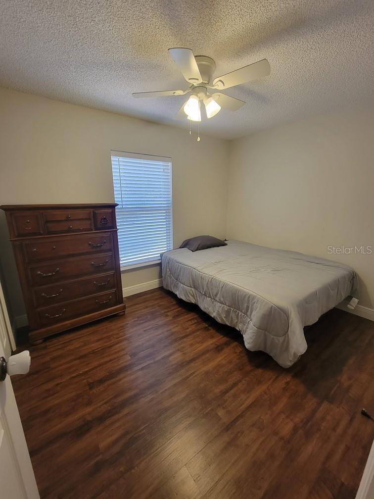 Image 18 of 24 For 6371 Shadydale Avenue