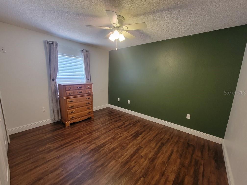 Image 19 of 24 For 6371 Shadydale Avenue
