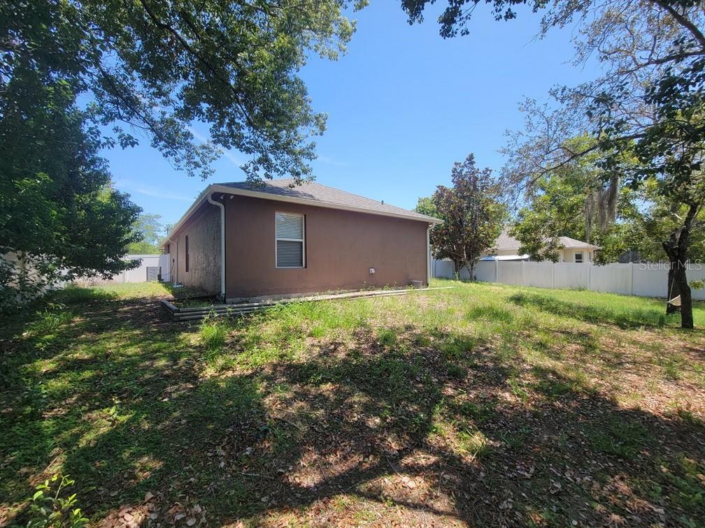 Image 23 of 24 For 6371 Shadydale Avenue