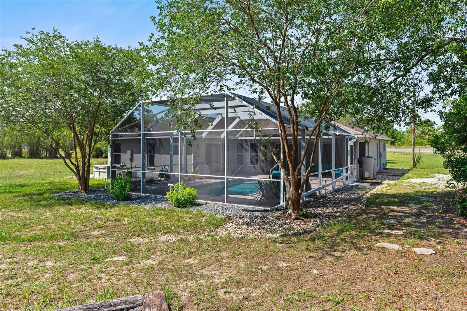 Image 12 of 63 For 14031 Hexam Road