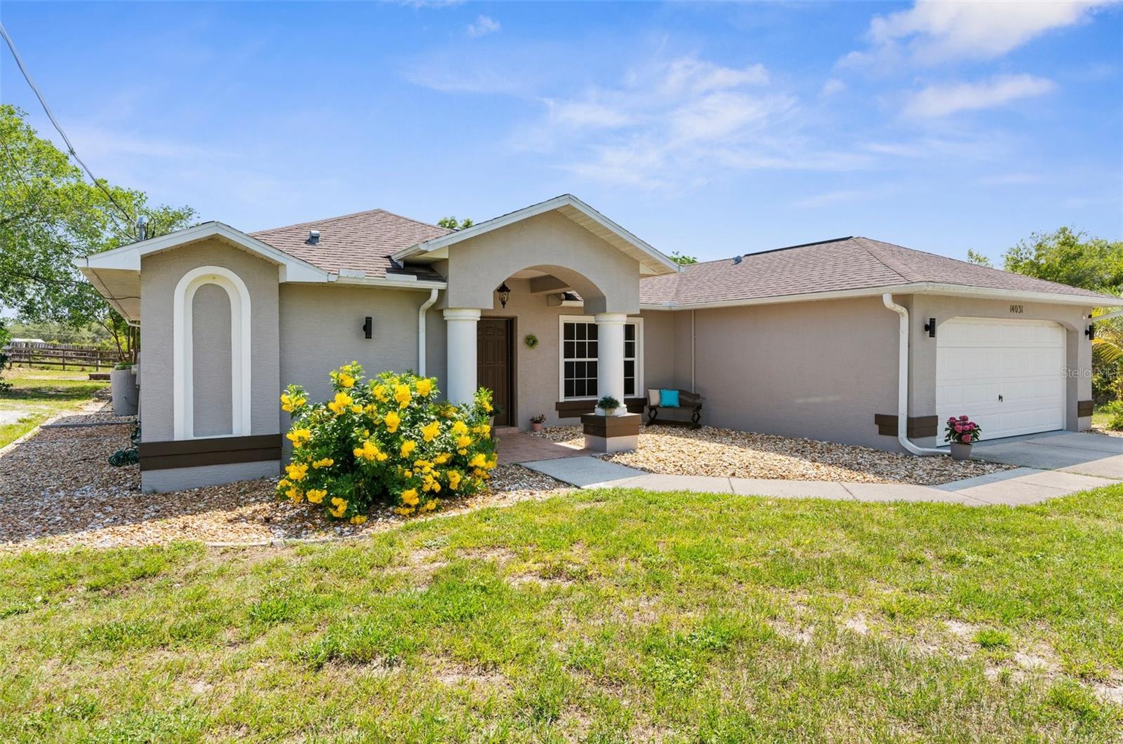Image 3 of 63 For 14031 Hexam Road