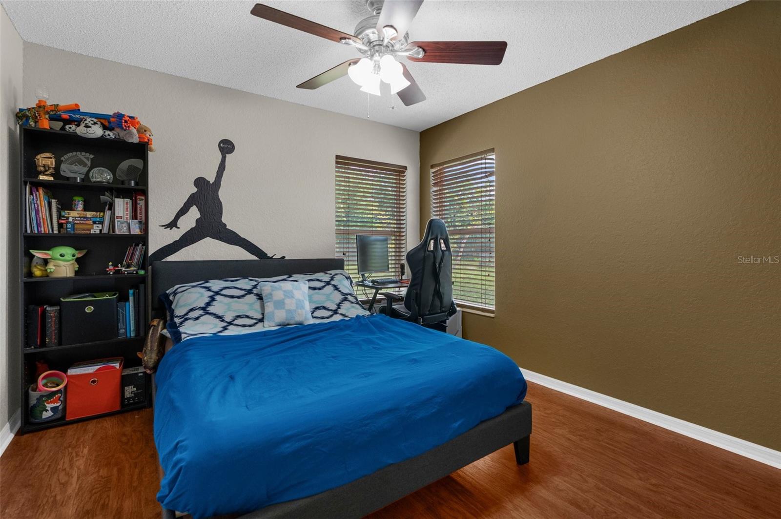 Image 38 of 63 For 14031 Hexam Road