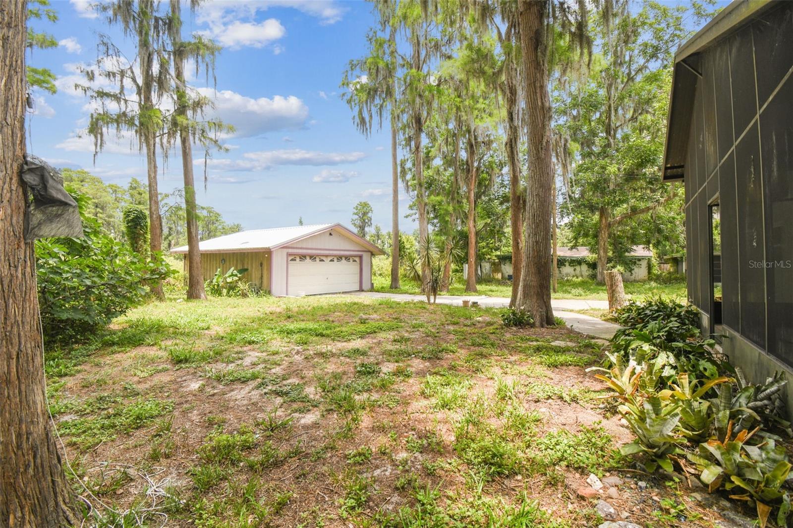 Image 15 of 62 For 8755 Marigold Drive