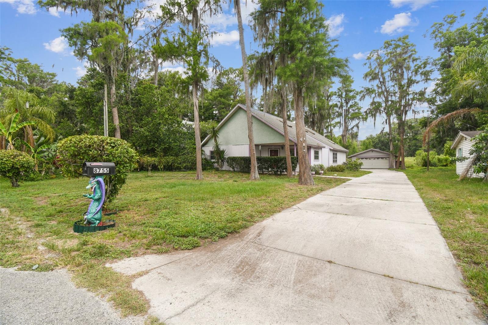 Image 23 of 62 For 8755 Marigold Drive