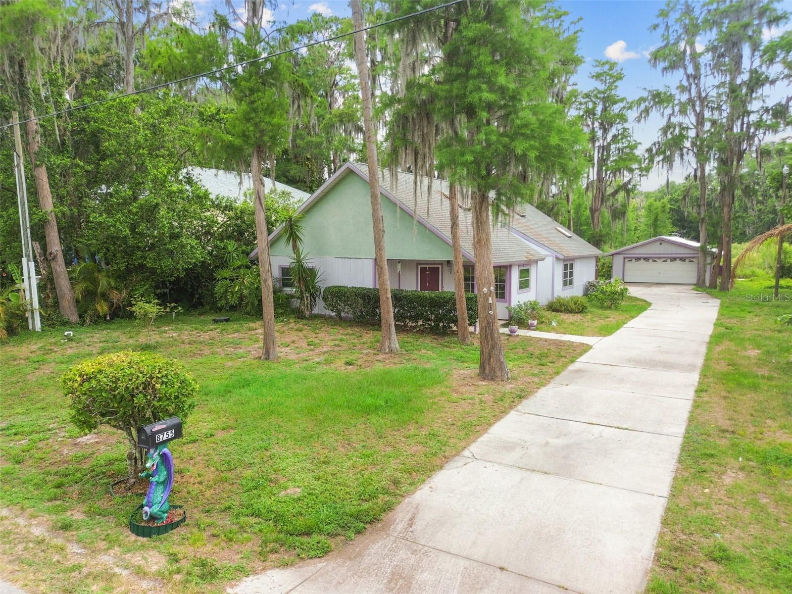 Image 26 of 62 For 8755 Marigold Drive