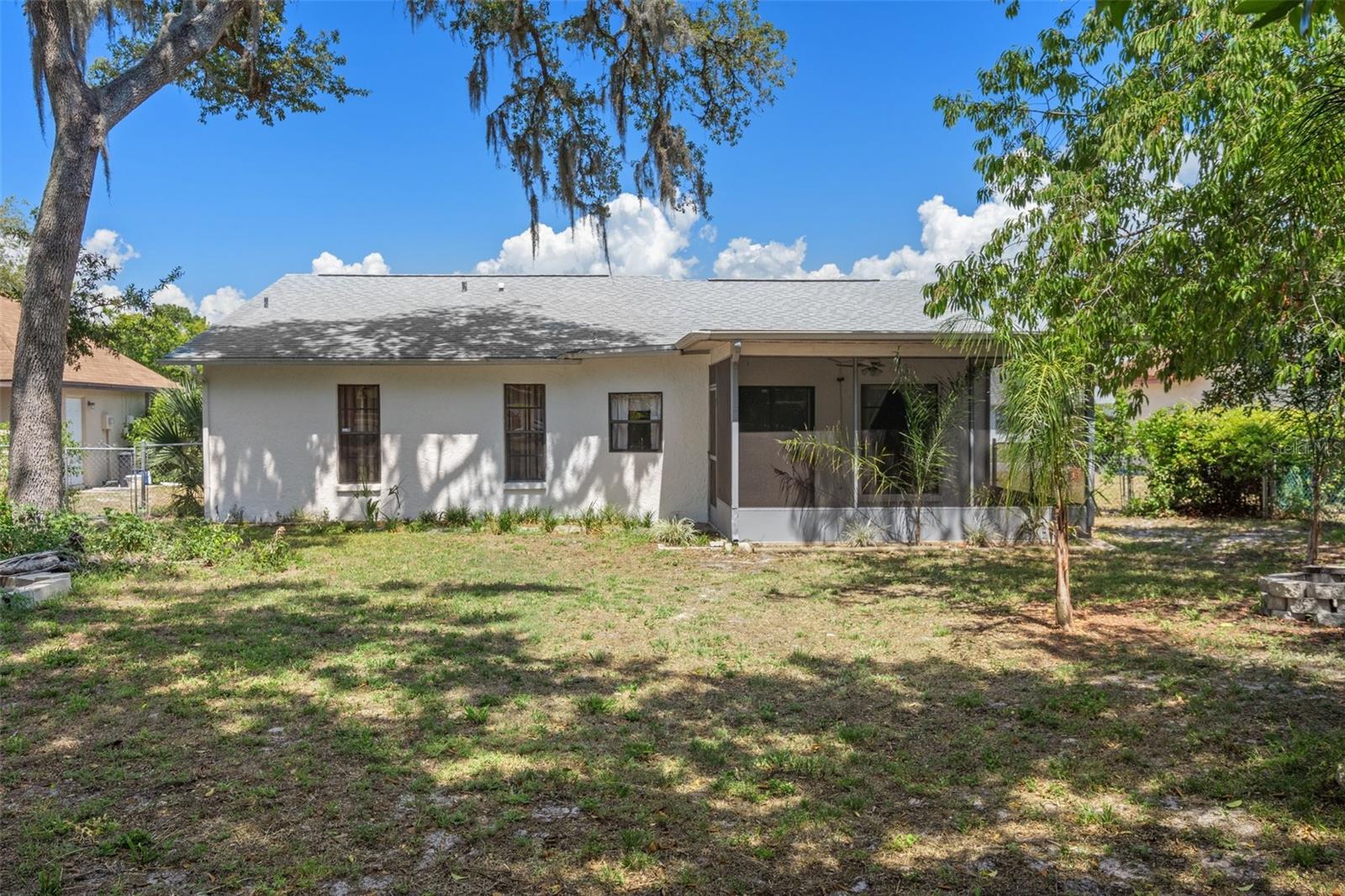 Image 4 of 37 For 13307 Woodward Drive