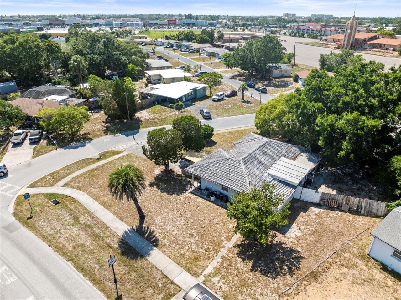 Image 5 of 6 For 5154 Allamanda Drive