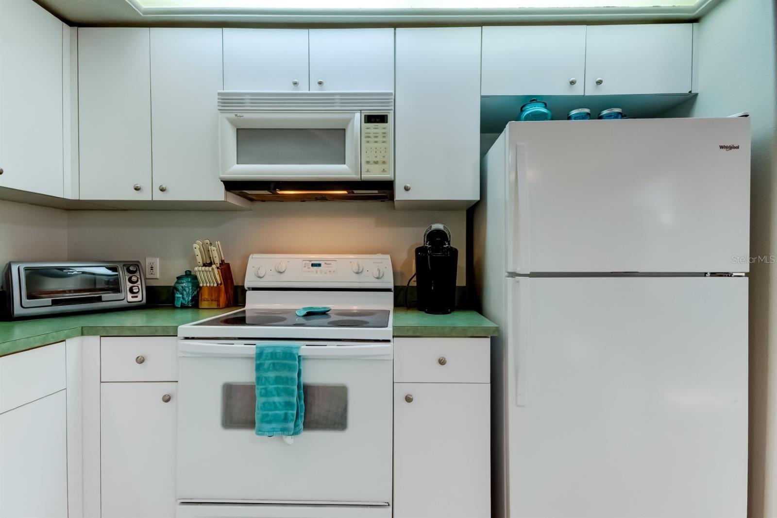 Listing photo id 14 for 14466 Tamarind Loop