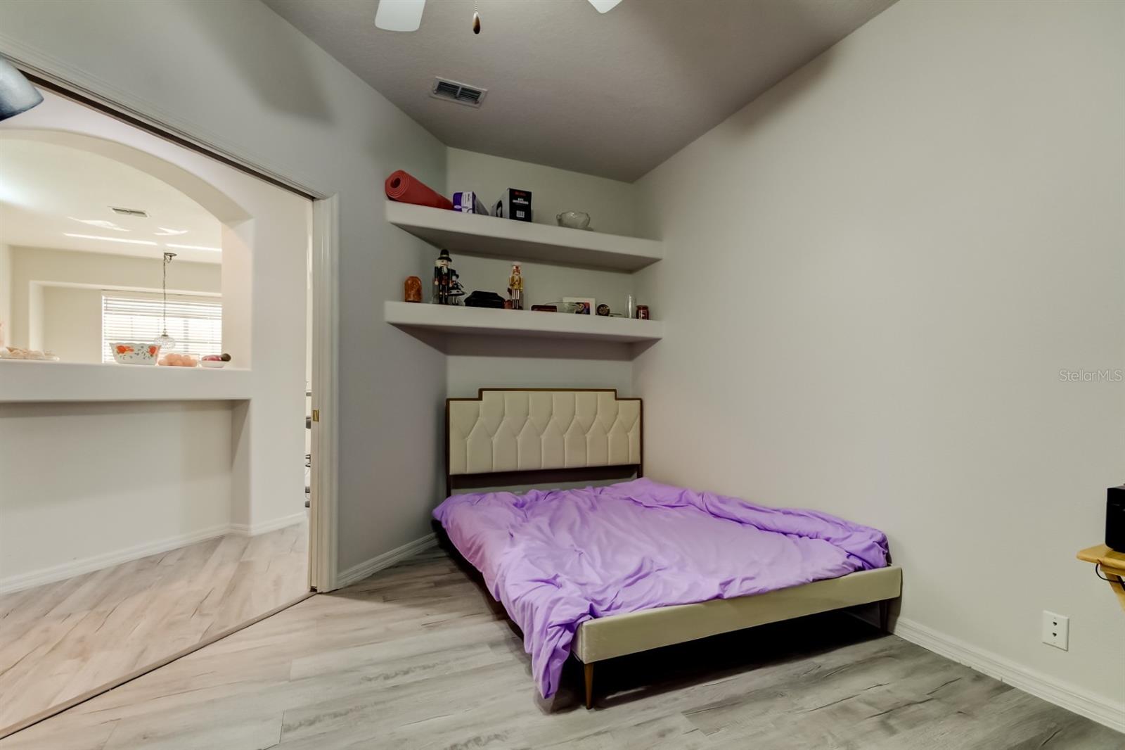 Listing photo id 36 for 14466 Tamarind Loop