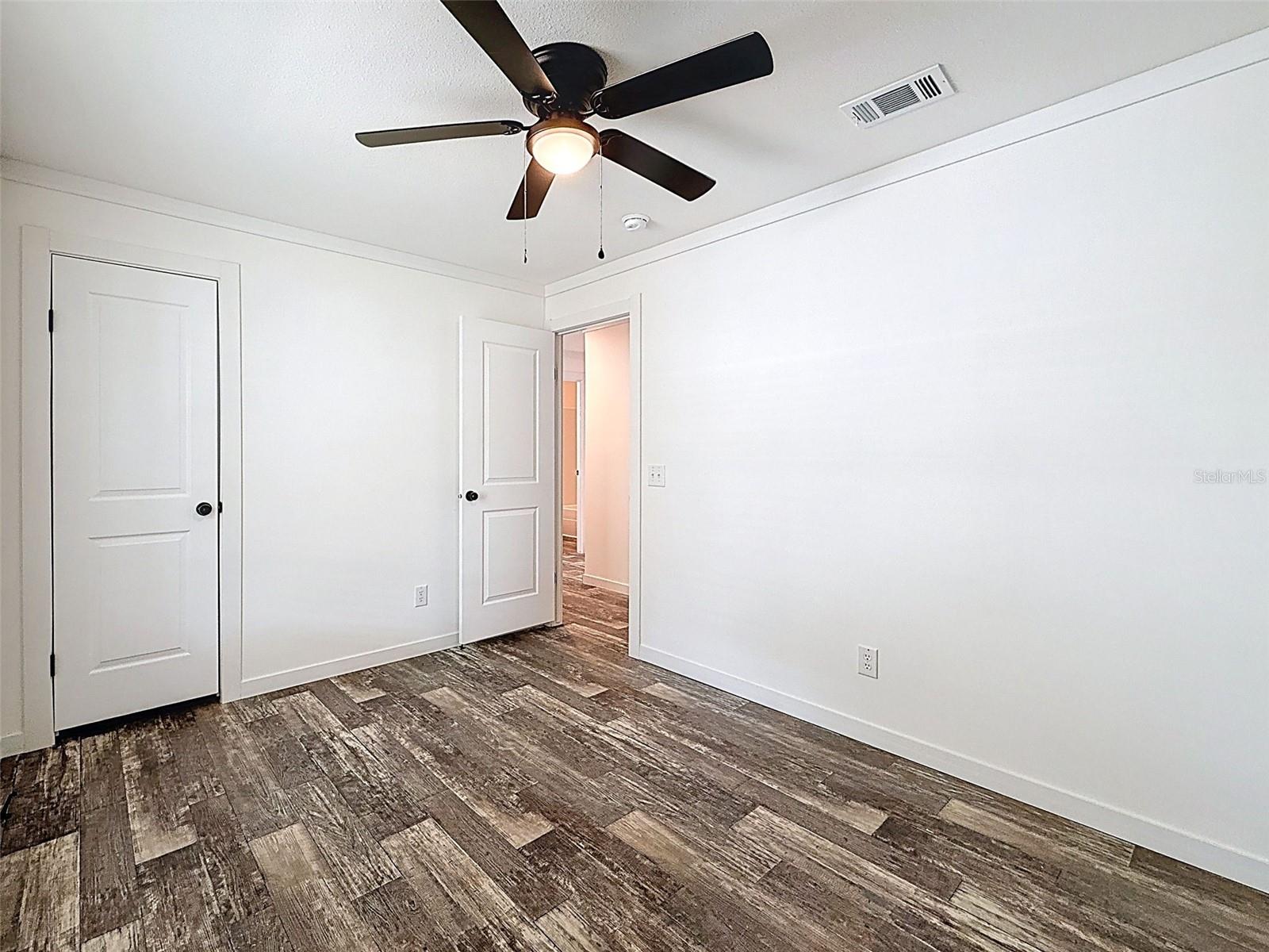 Image 30 of 49 For 7353 Thorpp Avenue