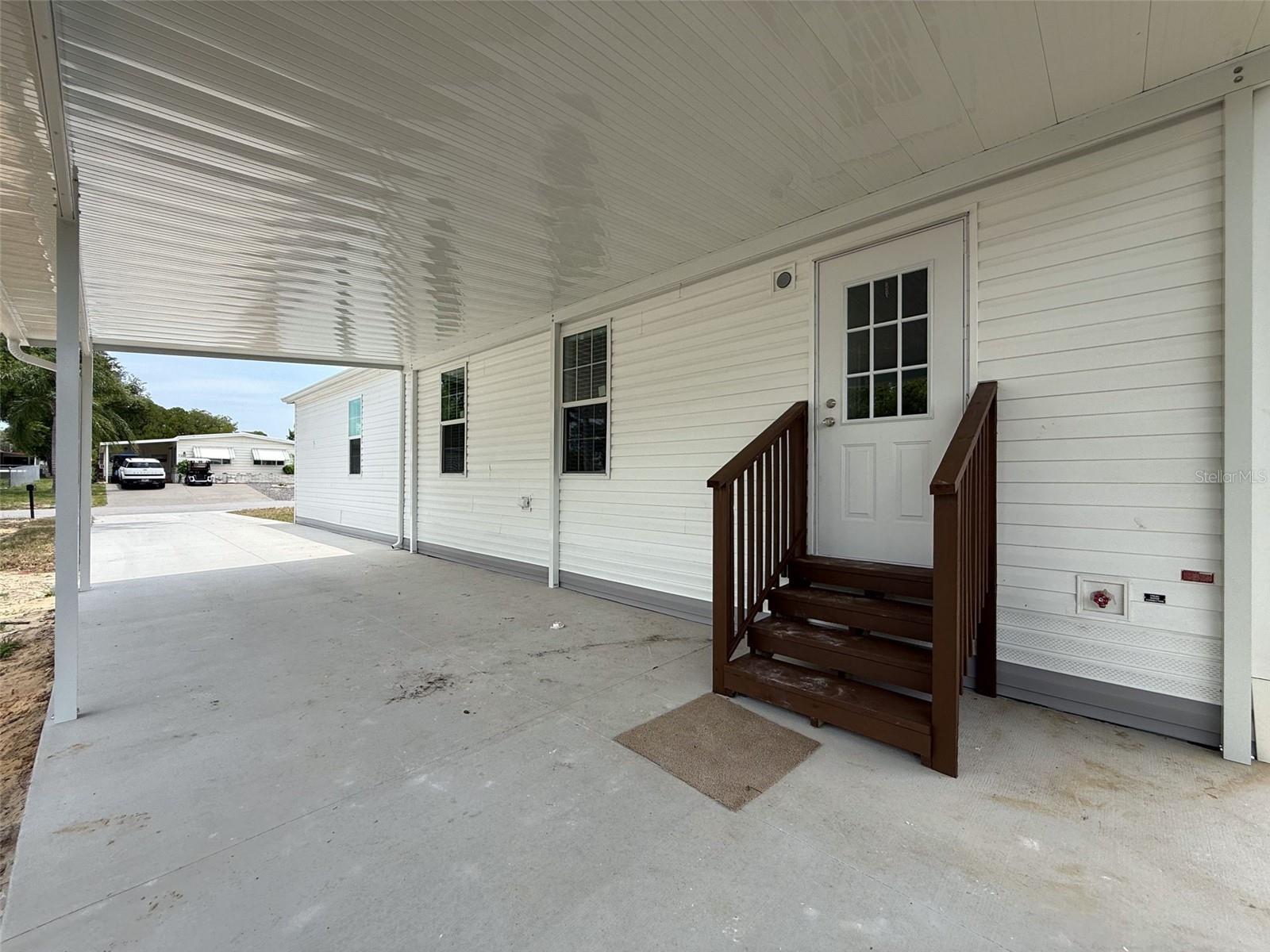 Image 6 of 49 For 7353 Thorpp Avenue