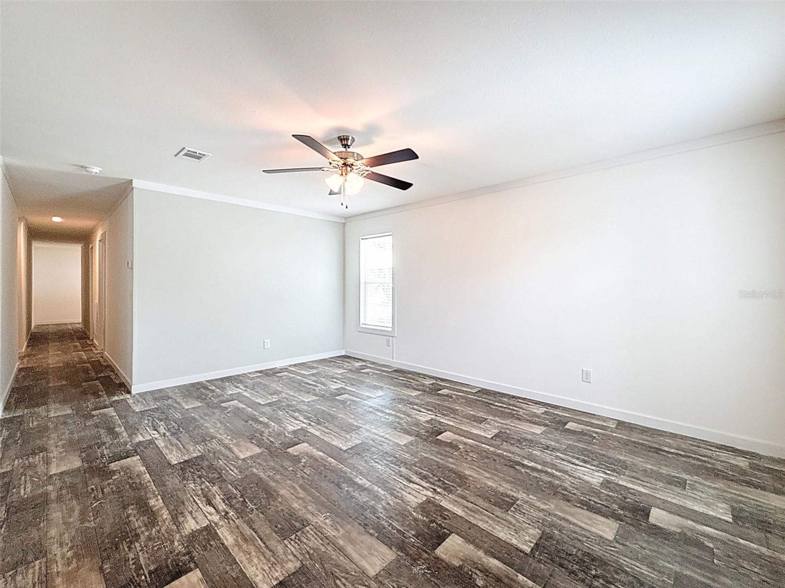 Image 9 of 49 For 7353 Thorpp Avenue