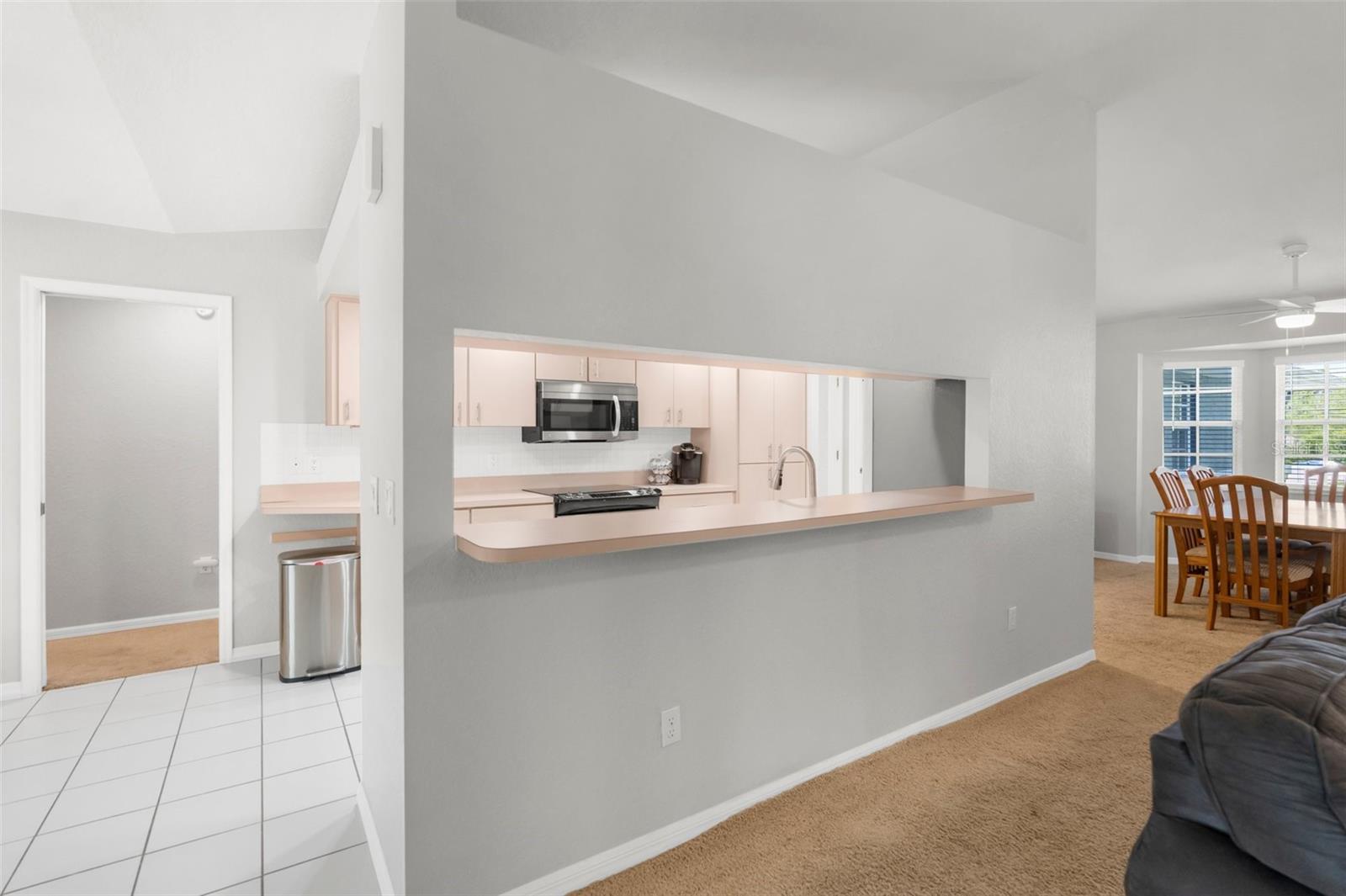 Listing photo id 19 for 8084 Nightingale Road