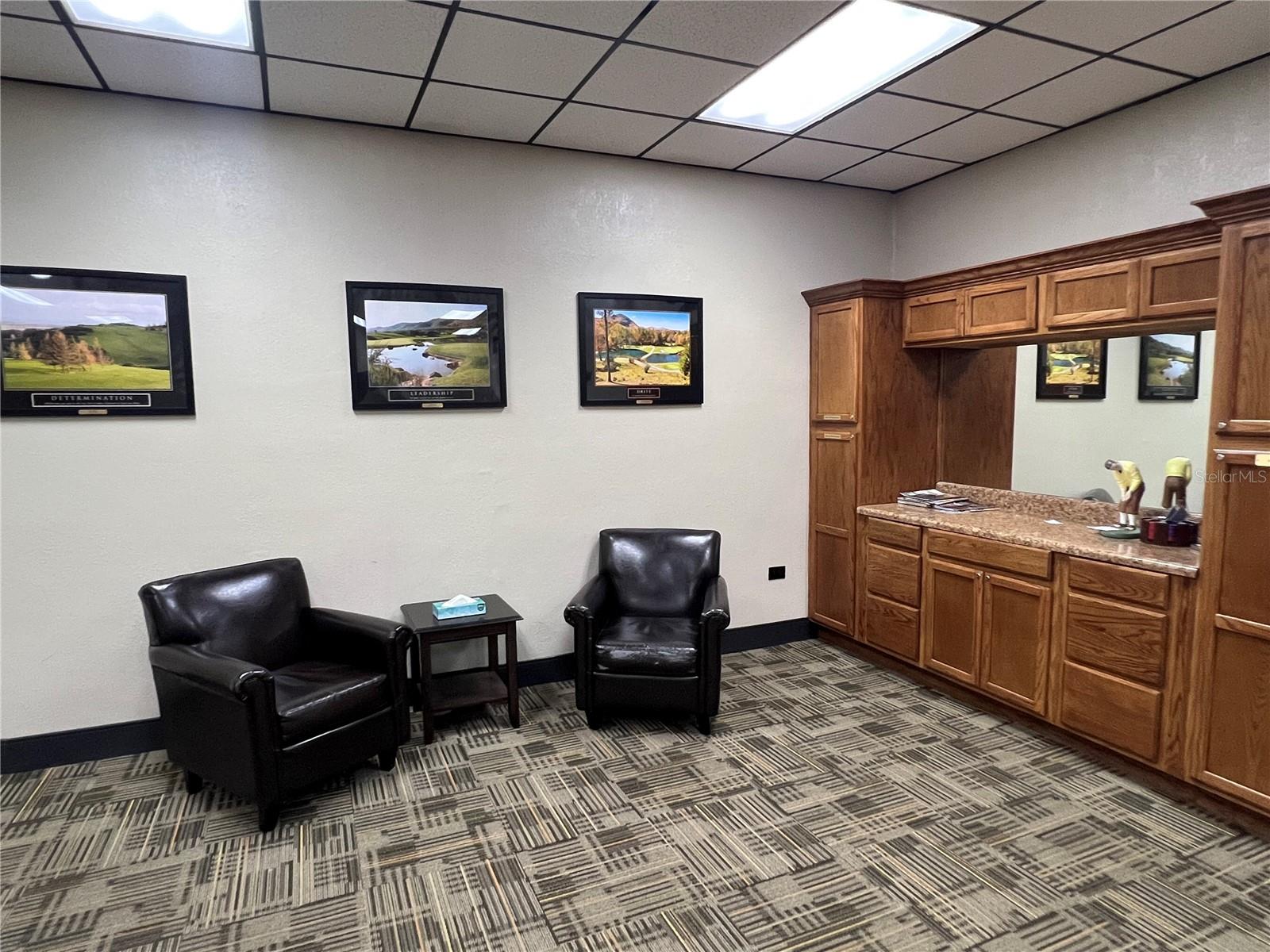 Image 40 of 56 For 9200 Turnberry Court