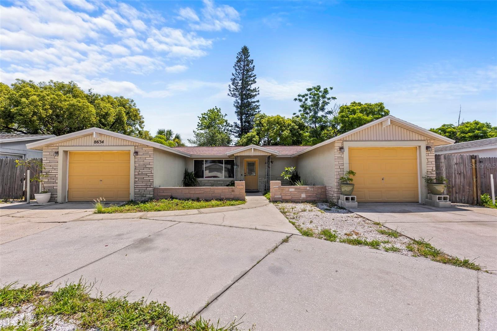 Details for 8634 Roble Way, PORT RICHEY, FL 34668