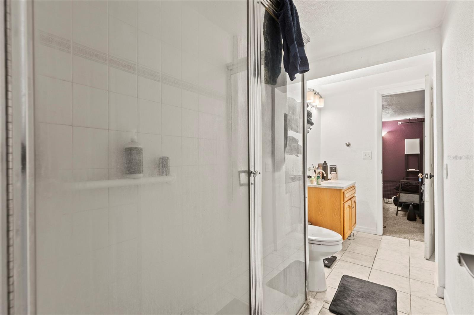 Listing photo id 0 for 8634 Roble Way