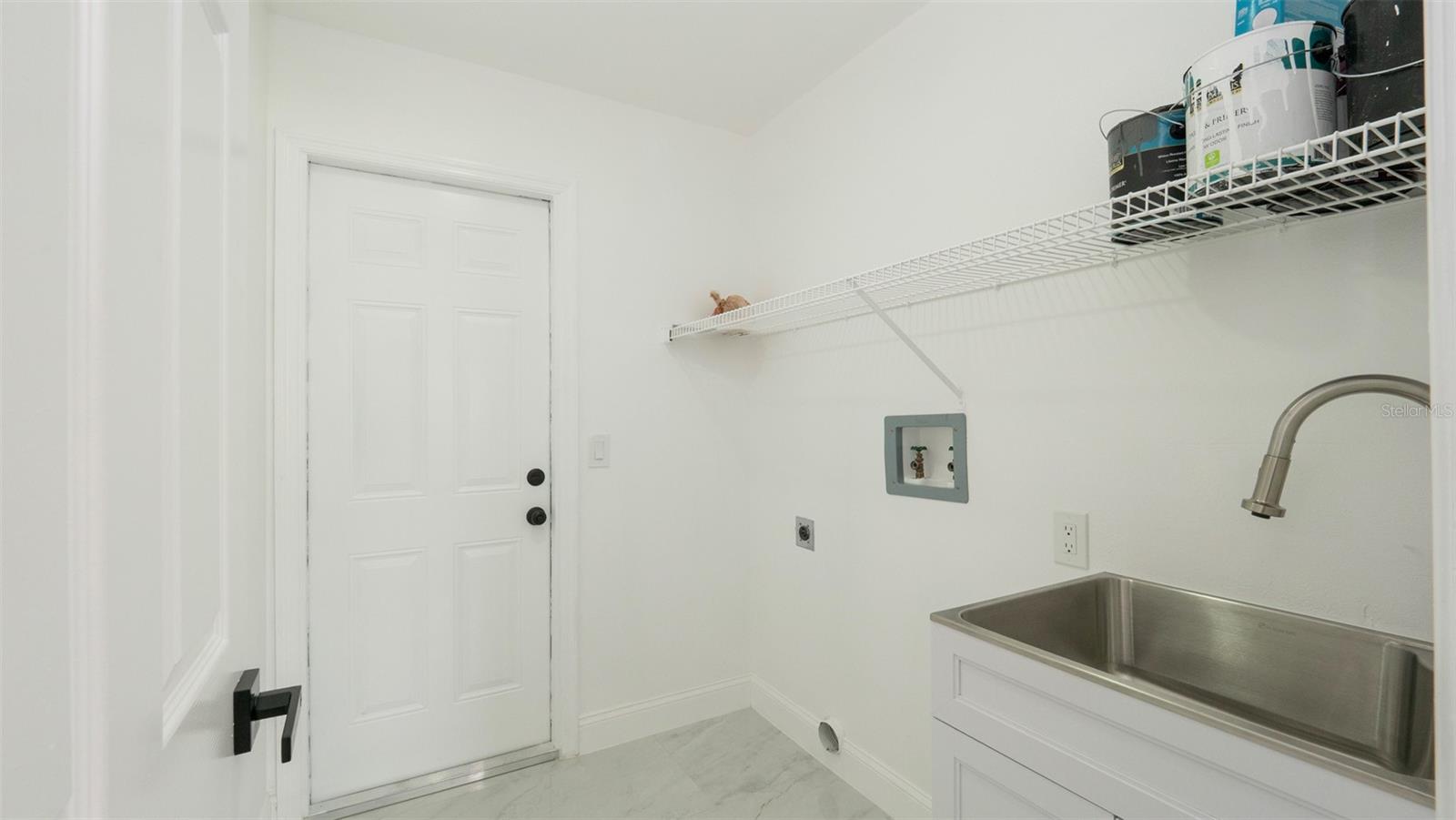 Image 16 of 38 For 11494 Villa Road