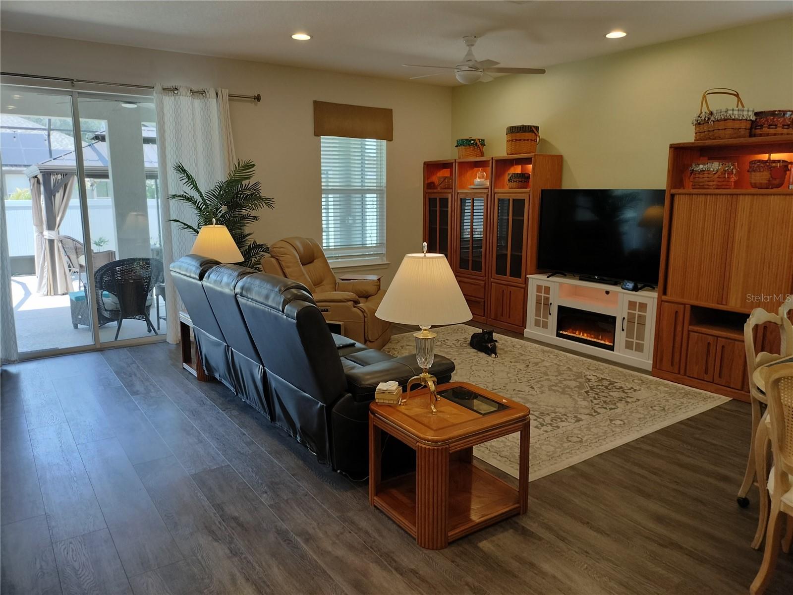 Image 2 of 26 For 9967 Patrician Drive