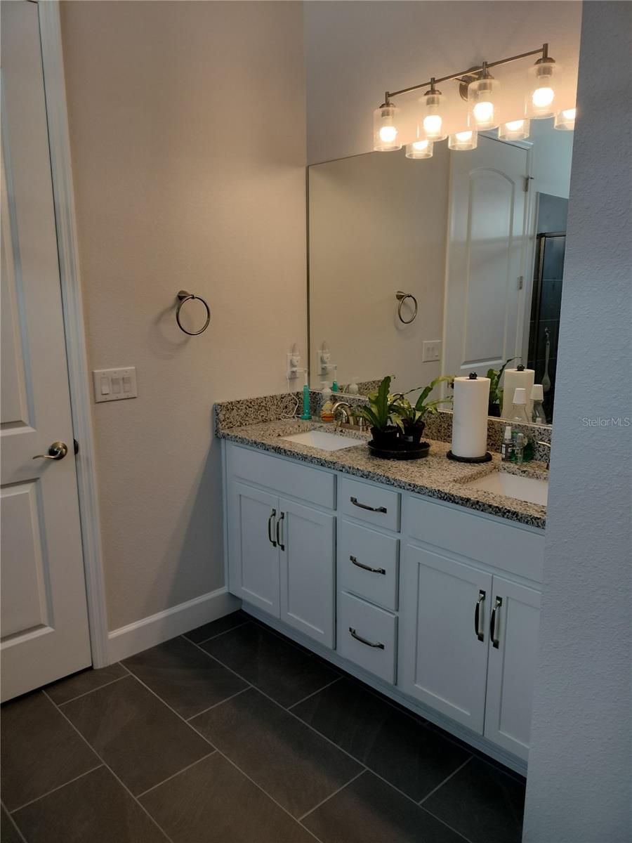 Image 22 of 26 For 9967 Patrician Drive