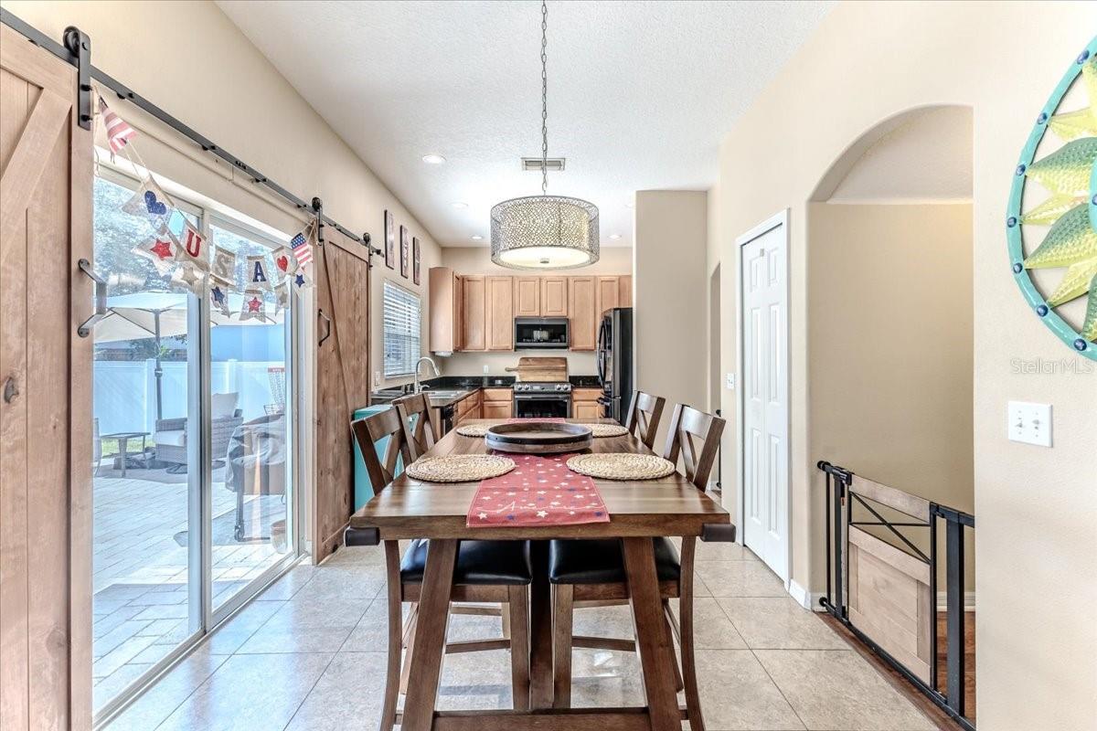 Image 15 of 66 For 4094 Braemere Drive