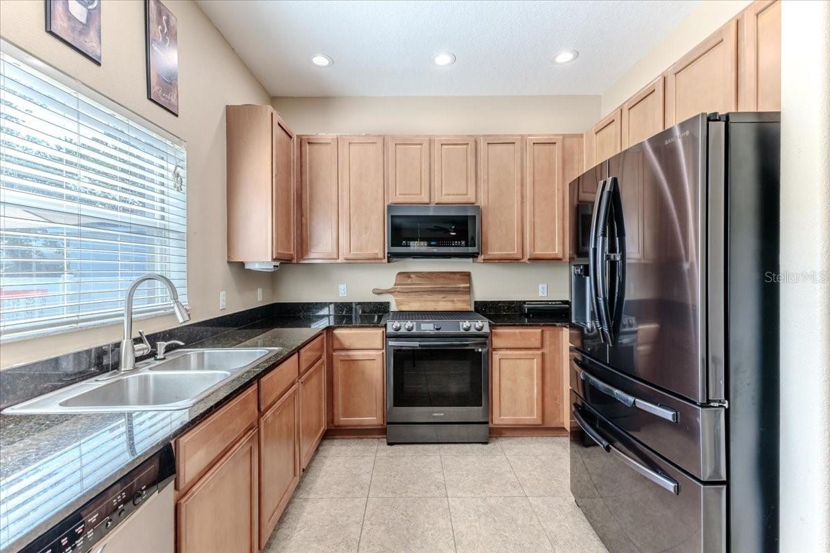 Image 17 of 66 For 4094 Braemere Drive