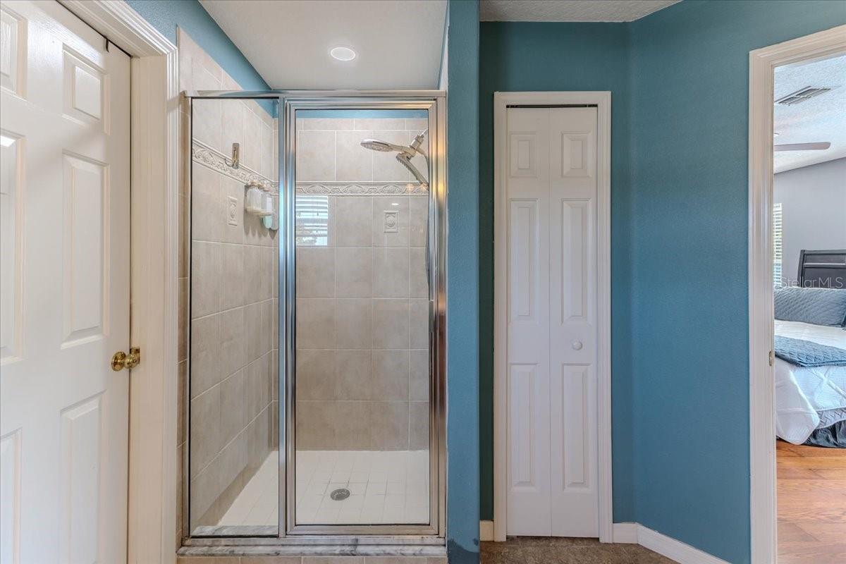Image 32 of 66 For 4094 Braemere Drive