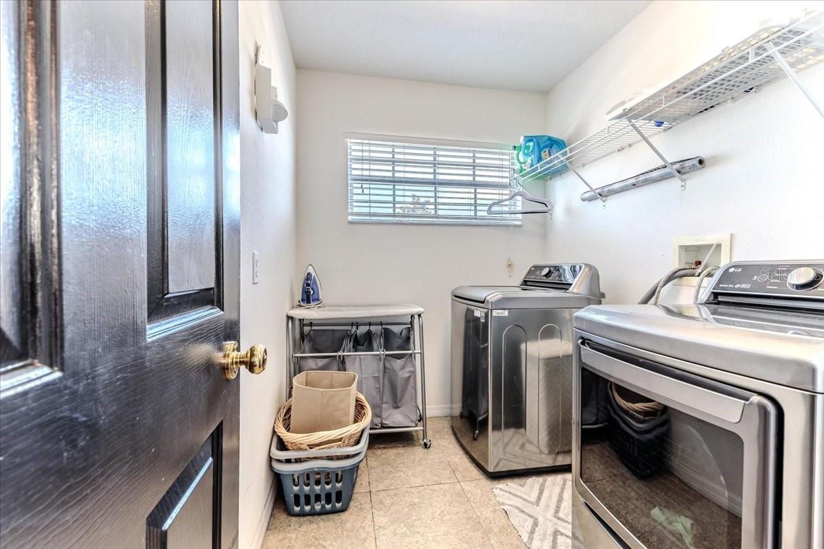 Image 43 of 66 For 4094 Braemere Drive