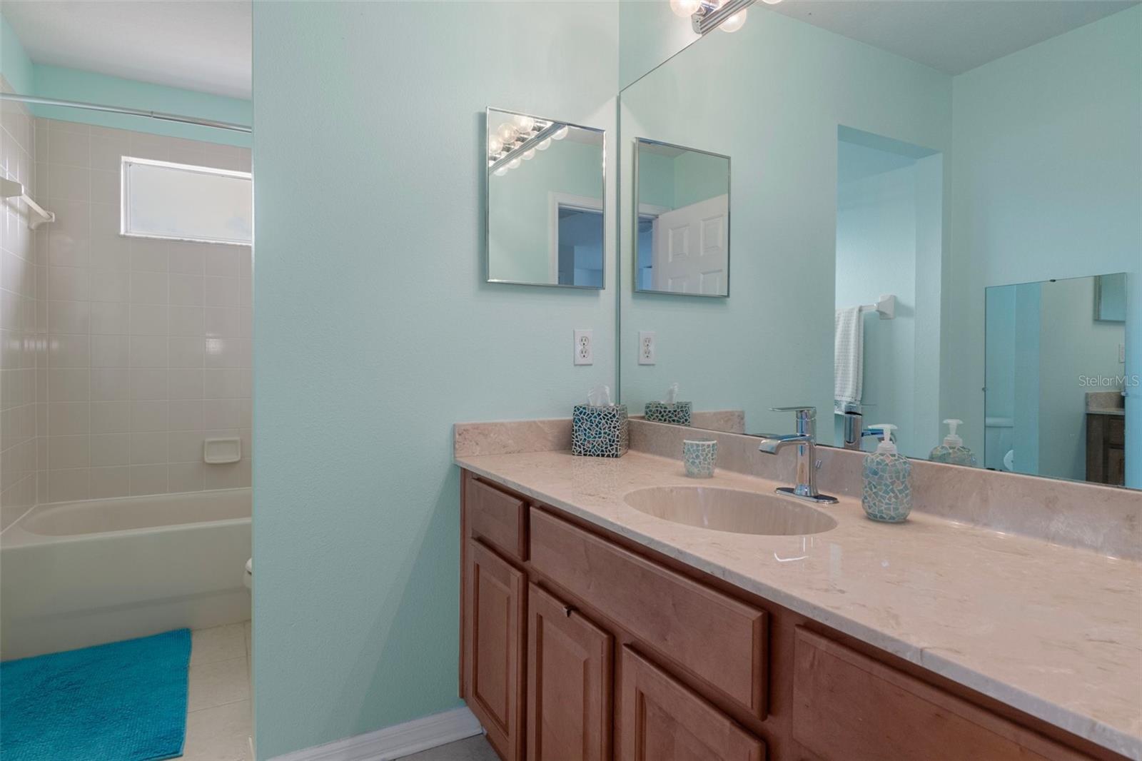 Image 36 of 87 For 4215 Maplehurst Way