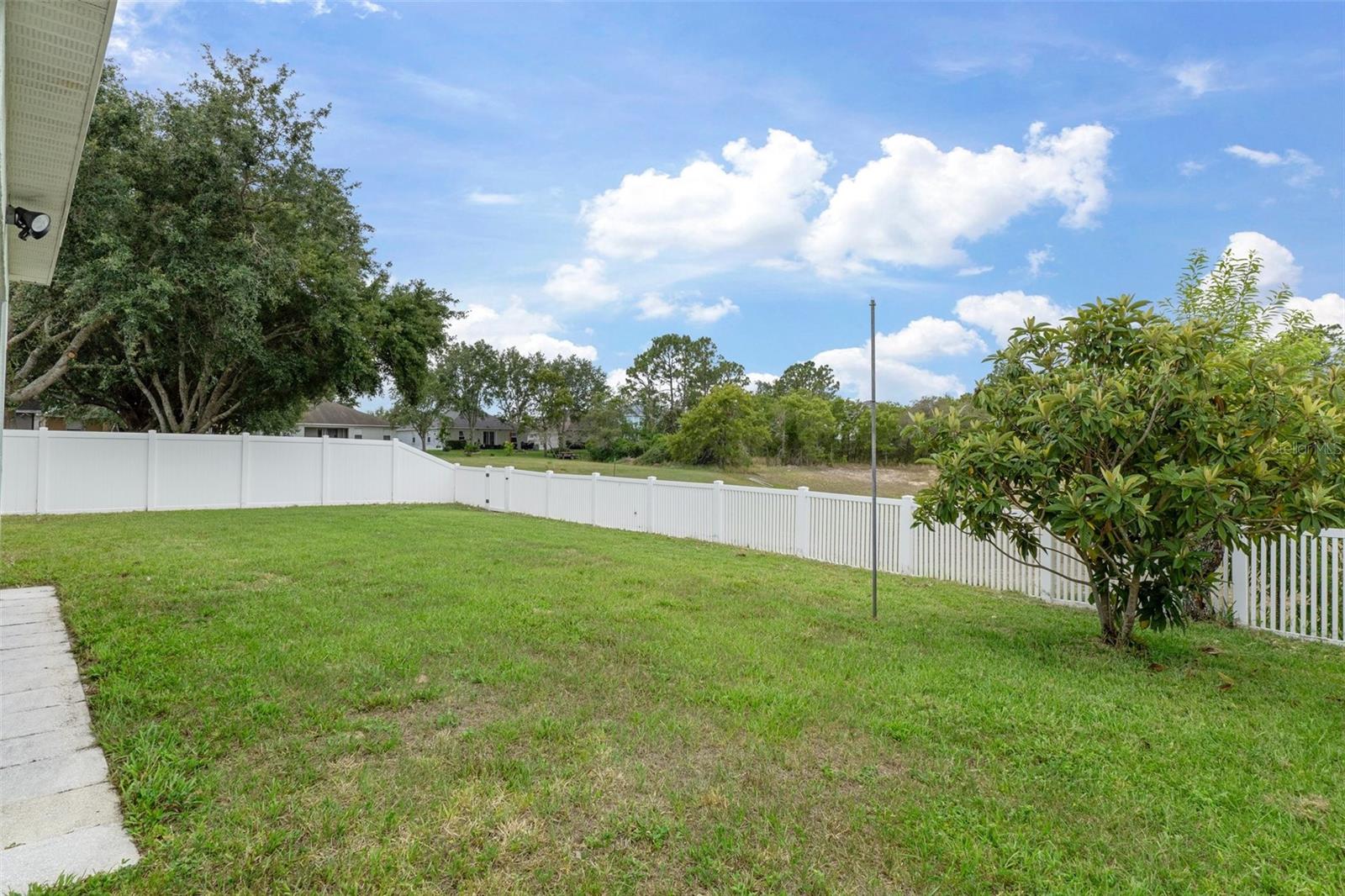Image 55 of 87 For 4215 Maplehurst Way
