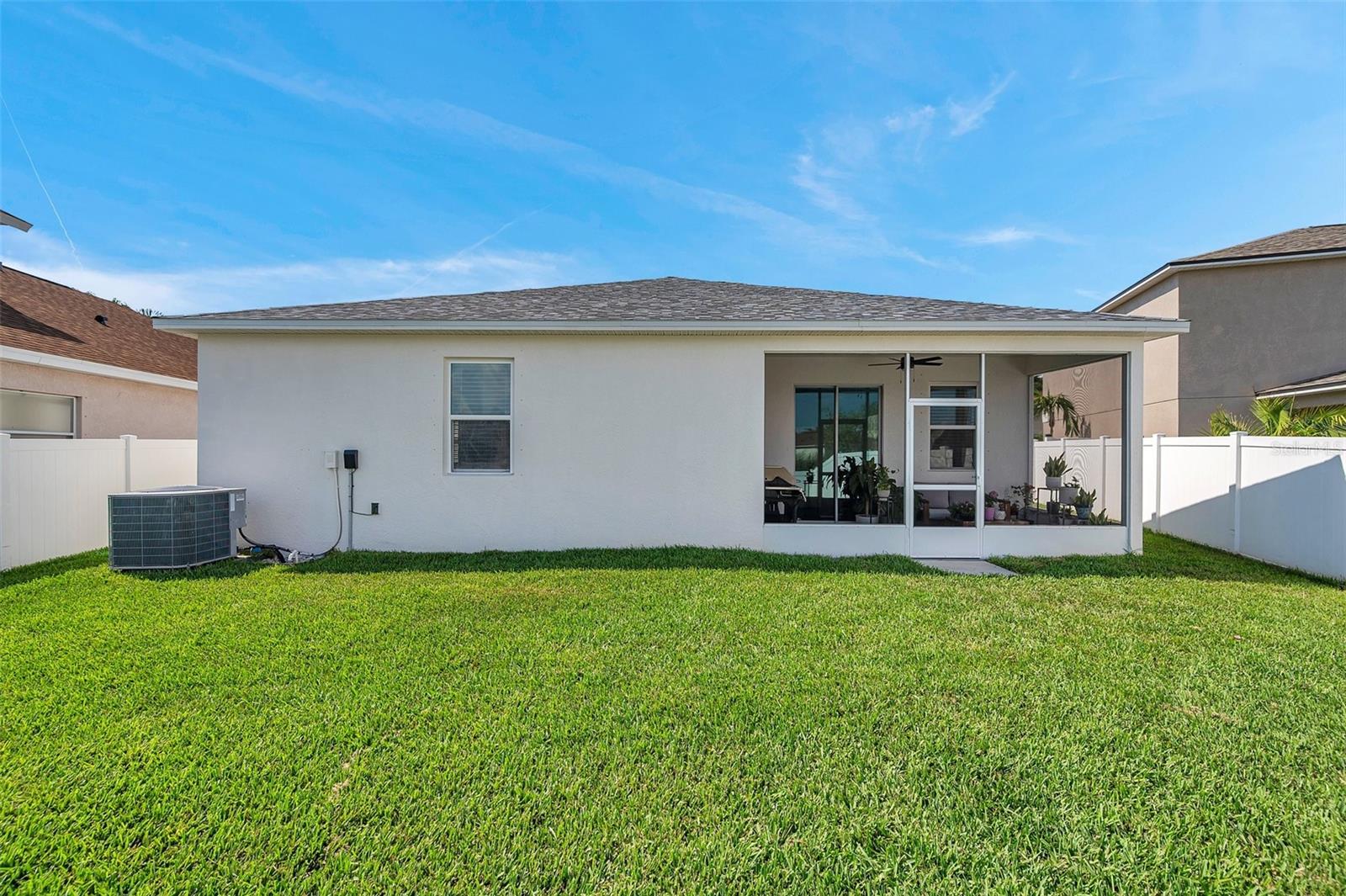 Listing photo id 30 for 7523 Tangle Brook Boulevard