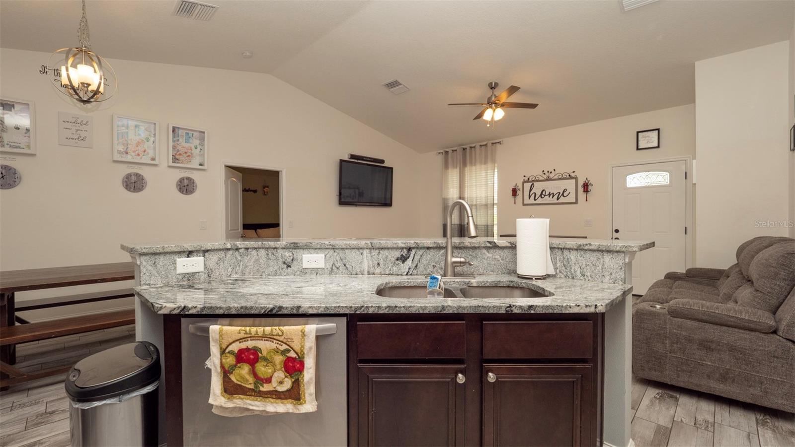 Image 10 of 36 For 12458 Fish Cove Drive