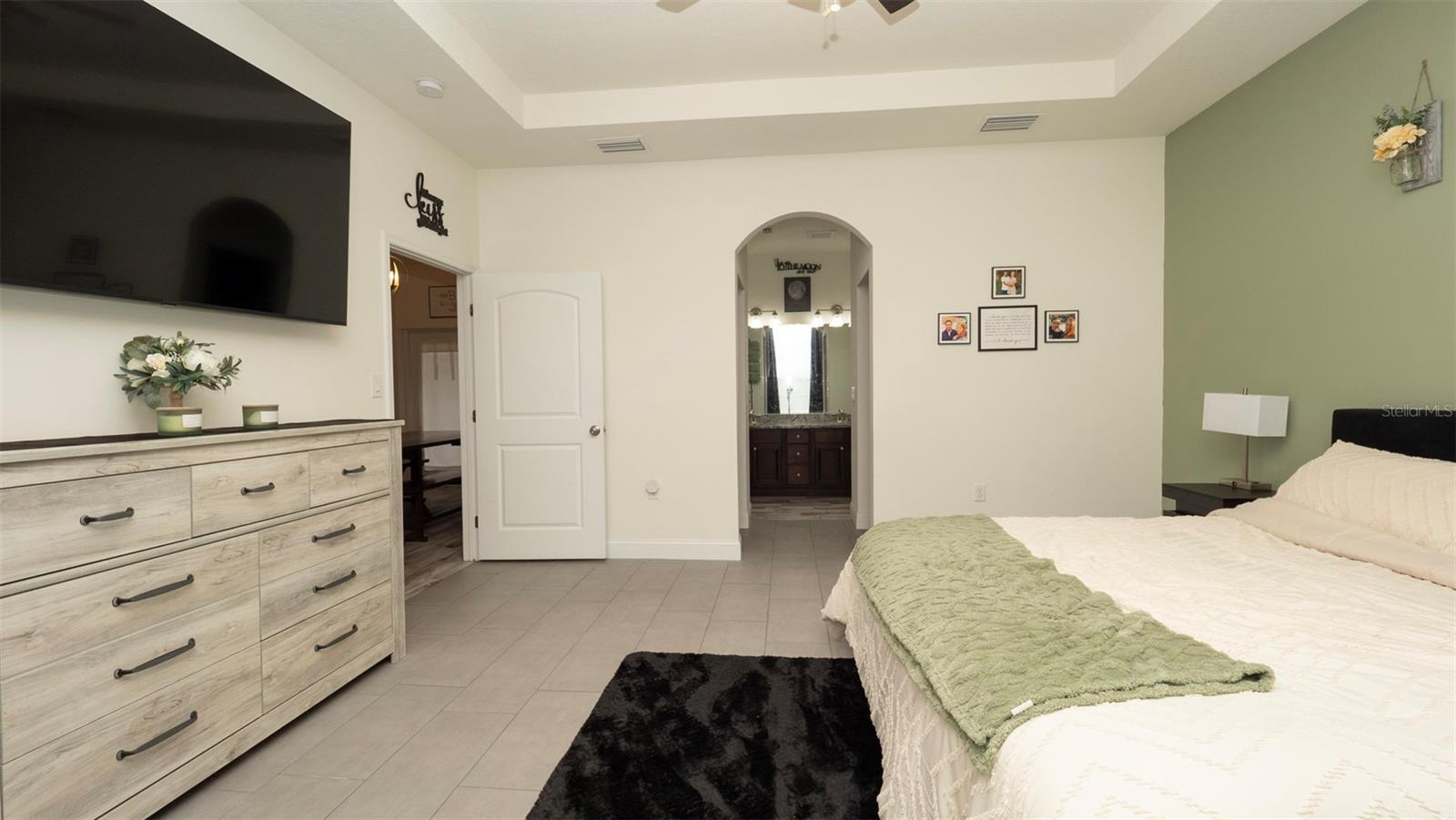 Image 13 of 36 For 12458 Fish Cove Drive