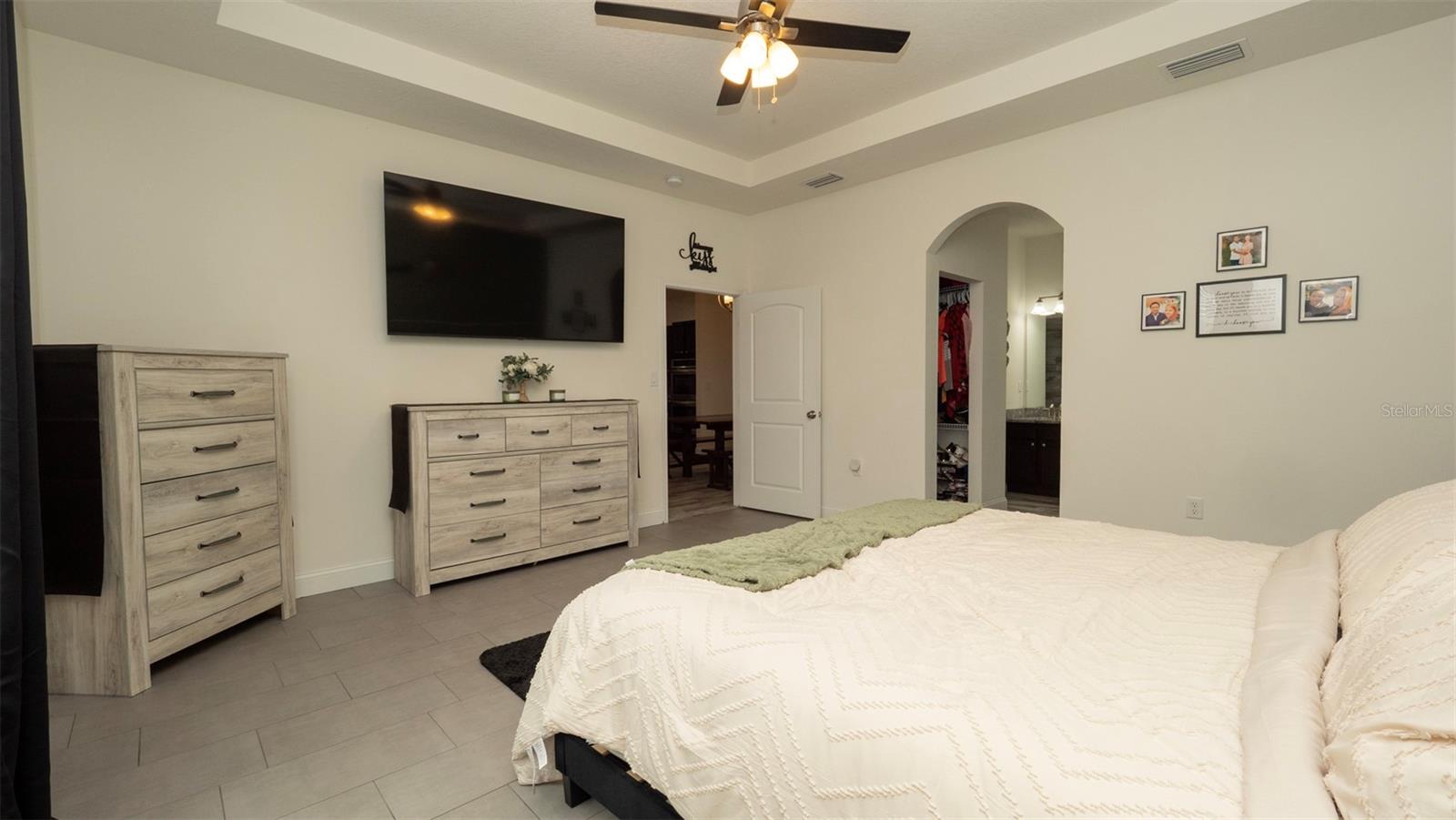 Image 14 of 36 For 12458 Fish Cove Drive