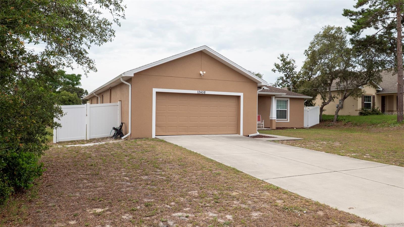 Image 30 of 36 For 12458 Fish Cove Drive