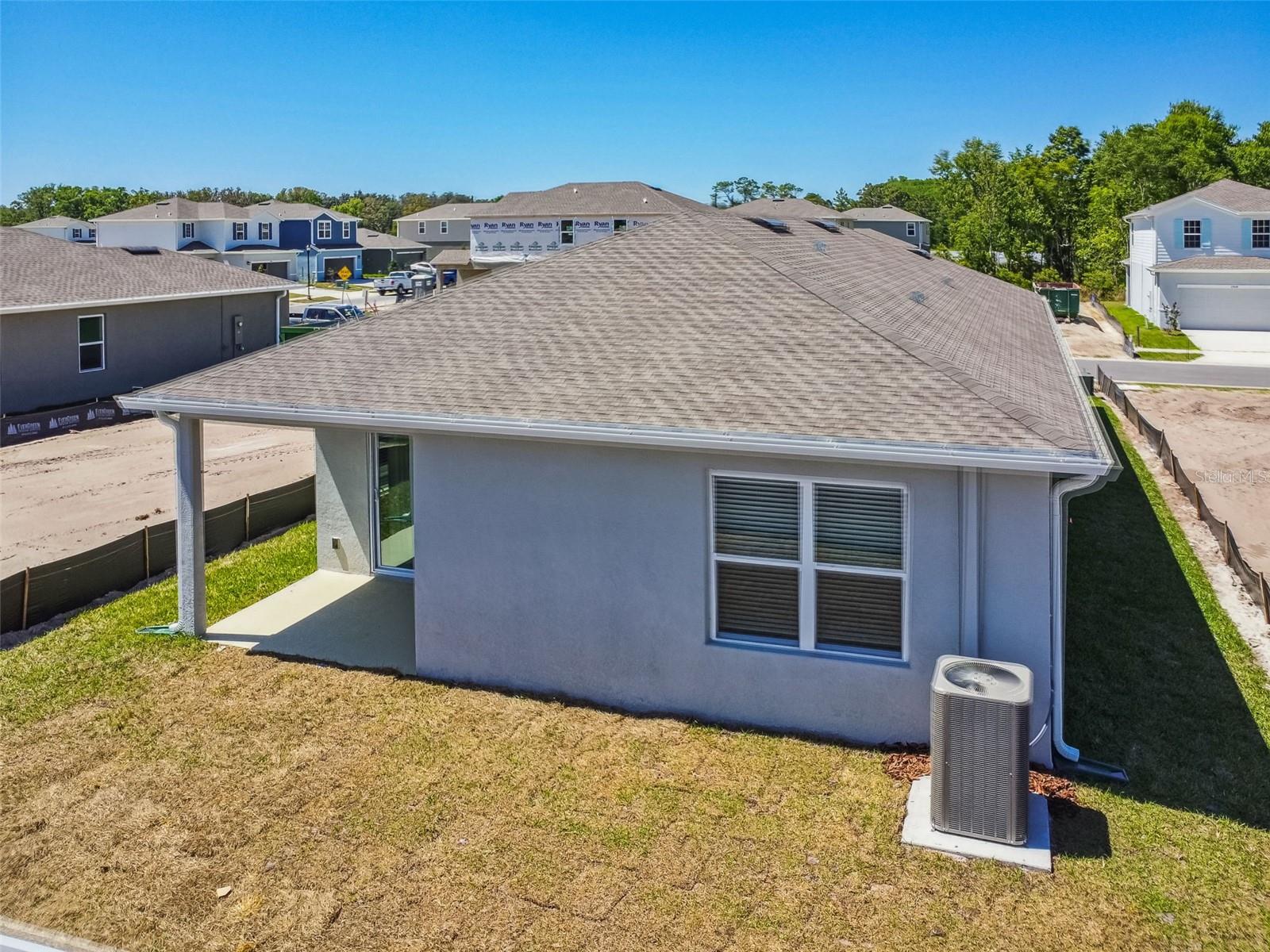 Image 27 of 45 For 11896 Thorncrest Drive