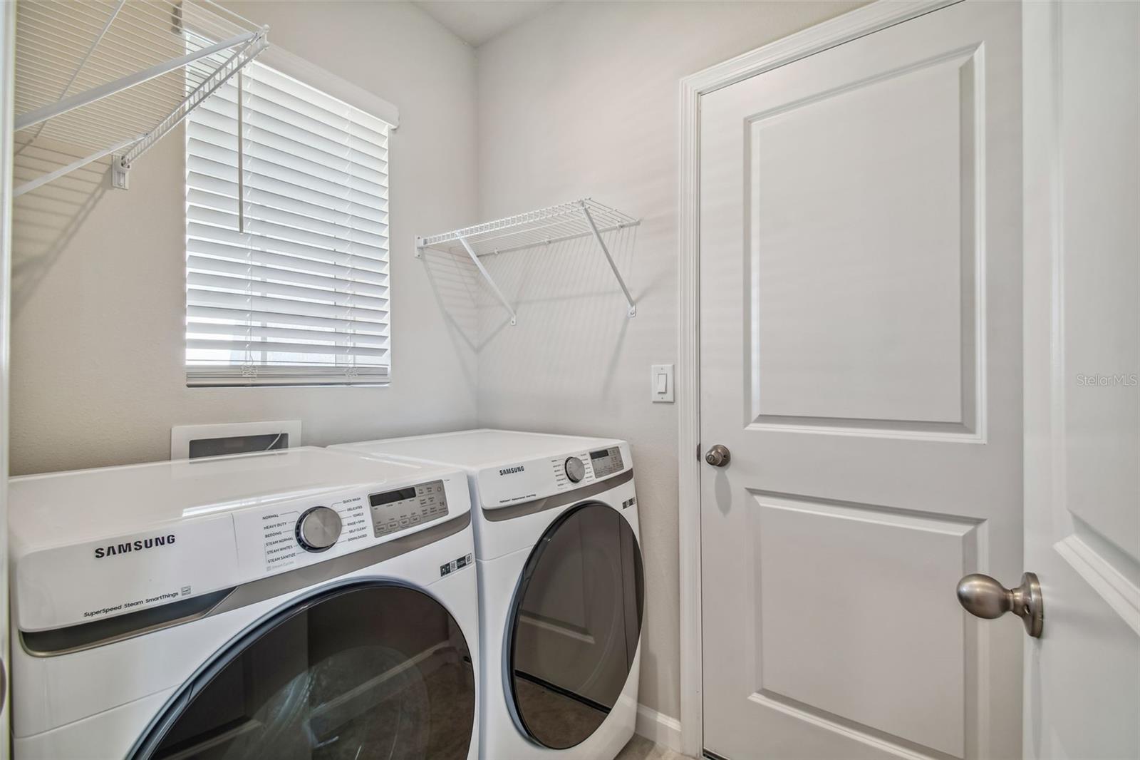 Image 31 of 45 For 11896 Thorncrest Drive