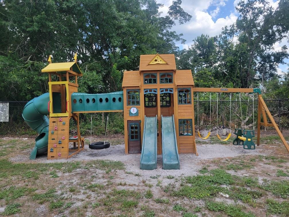 Image 19 of 21 For 22604 Watersedge Boulevard 153